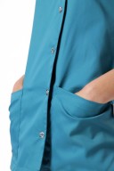 Beauty Kasack Damen - asymmetrische Druckknopfleiste grau